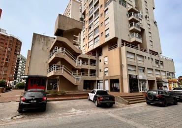 venta de departamento en centro de Pinamar 